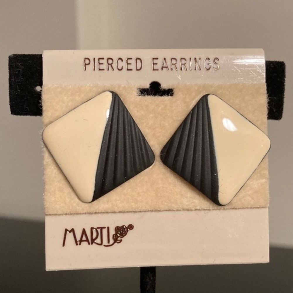 Marti Cream and Black Geometric Earrings